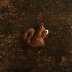 Gluckskafer Toys Handmade Wool Felt Squirrel