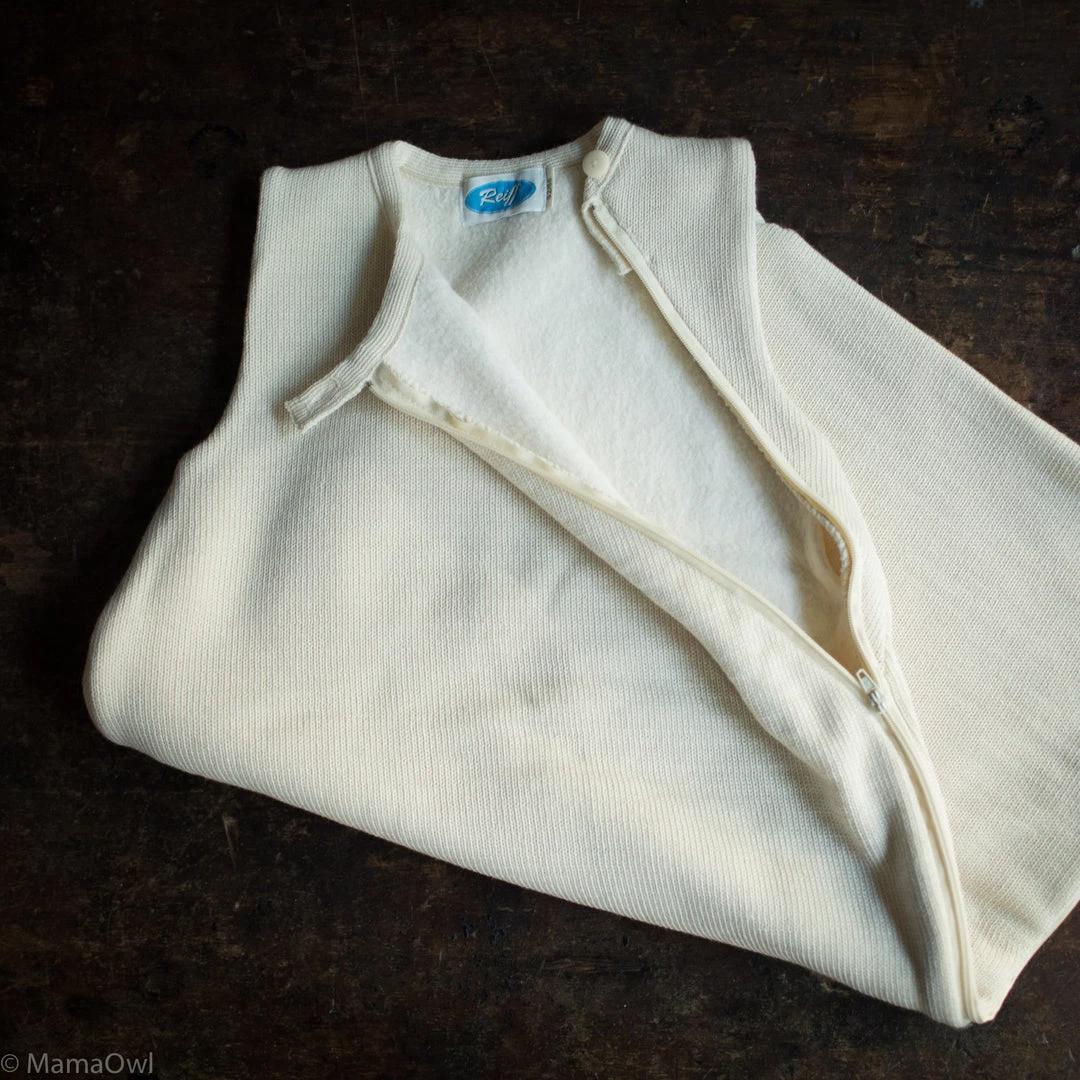 Reiff Baby Sleep & Blankets Organic Virgin Merino Wool/Cotton Sleeveless Sleeping Bag - Natural 3 Reiff Baby Sleep & Blankets Organic Virgin Merino Wool/Cotton Sleeveless Sleeping Bag - Natural