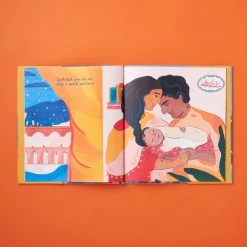 Books Hena Khan - Like The Moon Loves The Sky