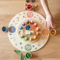 Grapat Toys Wooden Round Platform With 4 Seasonal Elements