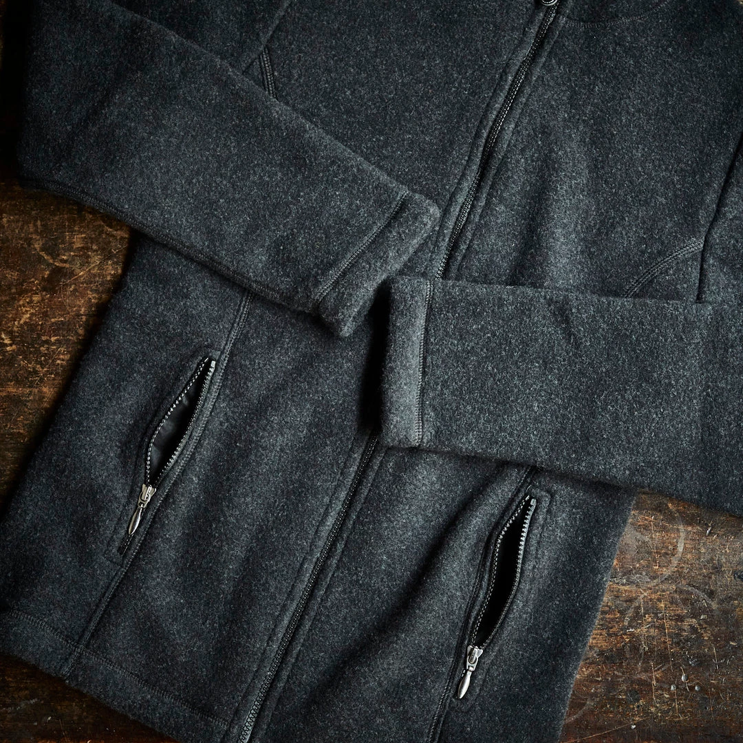 Engel Adult's 100% Organic Merino Wool Fleece Jacket - Black Adults 5 Engel Adult's 100% Organic Merino Wool Fleece Jacket - Black Adults