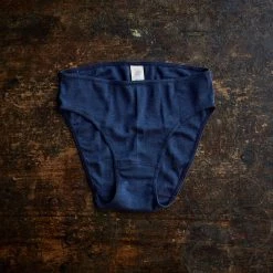 Engel Adults Women's Organic Merino Wool & Silk Bikini Briefs - Marine