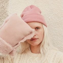 BINIBAMBA Merino Sheepskin Buggy Mittens - Rose Home & Baby Care 11 BINIBAMBA Merino Sheepskin Buggy Mittens - Rose Home & Baby Care