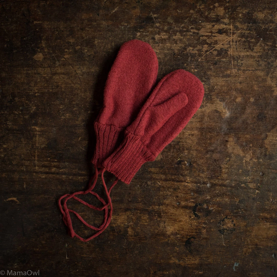 Disana Organic Boiled Merino Wool Gloves - Bordeaux 3 Disana Organic Boiled Merino Wool Gloves - Bordeaux