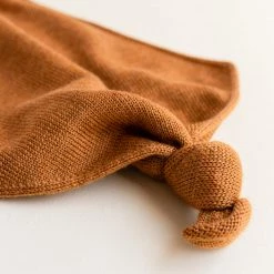 Hvid Baby Gifts Merino Wool Tokki Teddy Comforter - Rust 11 Hvid Baby Gifts Merino Wool Tokki Teddy Comforter - Rust