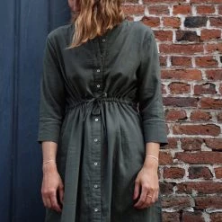 Poudre Organic Women's Organic Cotton Girofle Dress - Forest Green