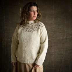 SISKIN Adults Adult's Donegal Merino Wool Isle Sweater - Alabaster