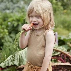 SISKIN Kids Wool Merino Wool/Silk Pointelle Vest - Caramel