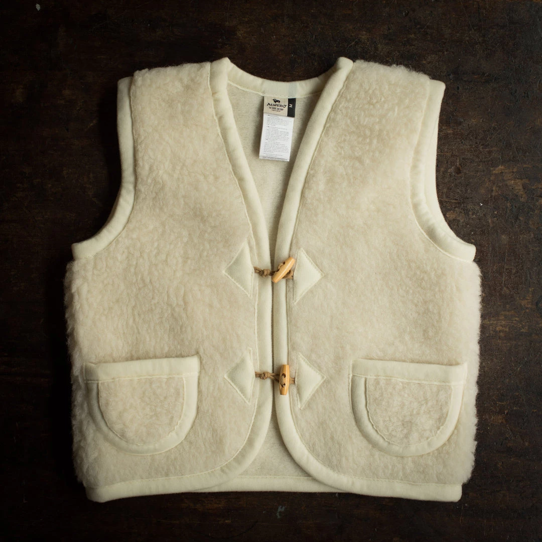 Alwero Wool Teddy Fleece Vest - Natural Baby Wool 4 Alwero Wool Teddy Fleece Vest - Natural Baby Wool