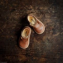 Angulus Toddler T-Bar Scallop Shoes - Tan