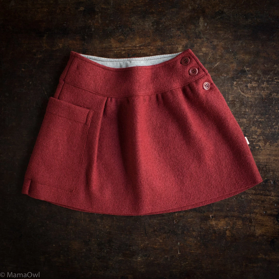 Disana Kids Wool Organic Boiled Merino Wool Skirt - Bordeaux 3 Disana Kids Wool Organic Boiled Merino Wool Skirt - Bordeaux