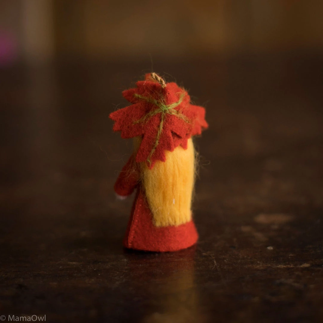 Fairies Handmade Small Wool Flower Fairy - Autumn Leaf - White Toys 4 Fairies Handmade Small Wool Flower Fairy - Autumn Leaf - White Toys