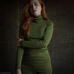 SISKIN By Engel Exclusive Women's Organic Merino Wool & Silk Rollneck Top - Moss