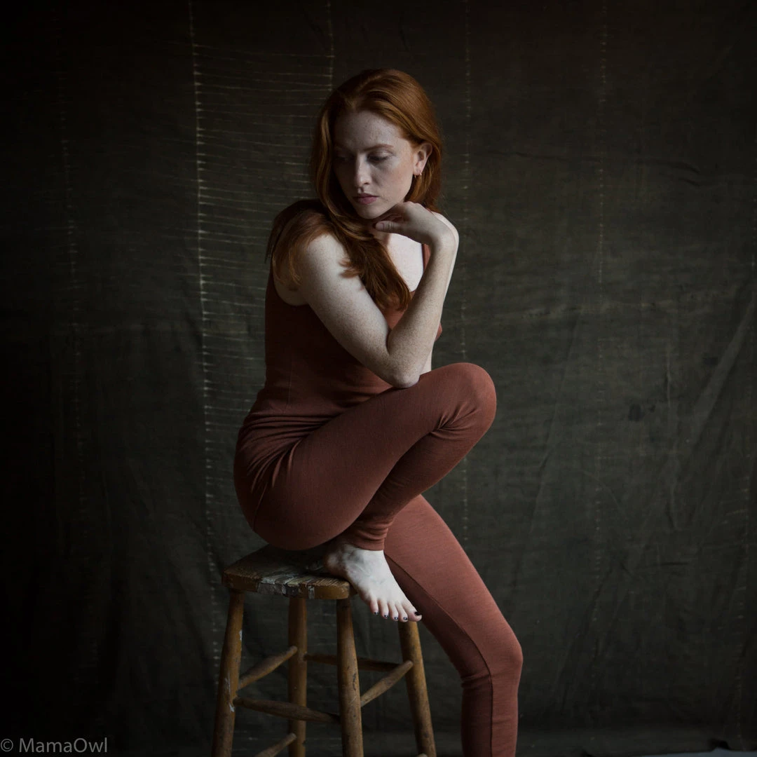 SISKIN By Engel Exclusive Women's Organic Merino Wool & Silk Leggings - Deep Rust 3 SISKIN By Engel Exclusive Women's Organic Merino Wool & Silk Leggings - Deep Rust