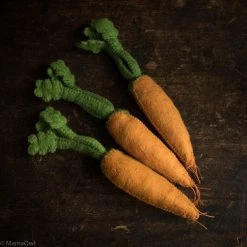 Papoose Toys Felted Wool Vegetable Dutch Carrots - Set Of 3