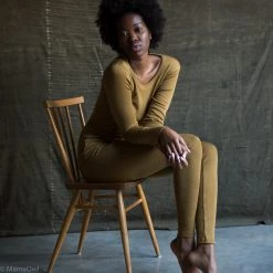 SISKIN By Engel Exclusive Women's Organic Merino Wool & Silk Leggings - Deep Ochre